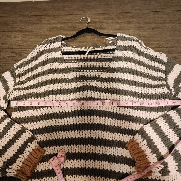 Free People Portland Pullover Sweatshirt NWOT Stripes Med - Picture 4 of 11